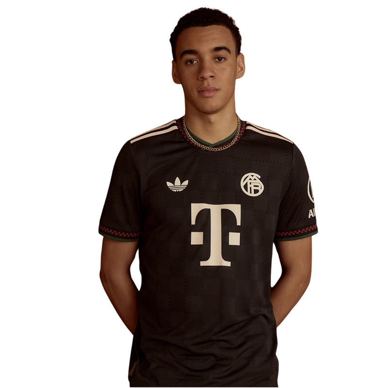 BAYERN DE MUNICH III 25/26 - HOMBRE